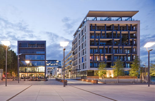 Wohn- und Geschäftshaus Rhein3 Wohn- und Geschäftshaus Rhein3